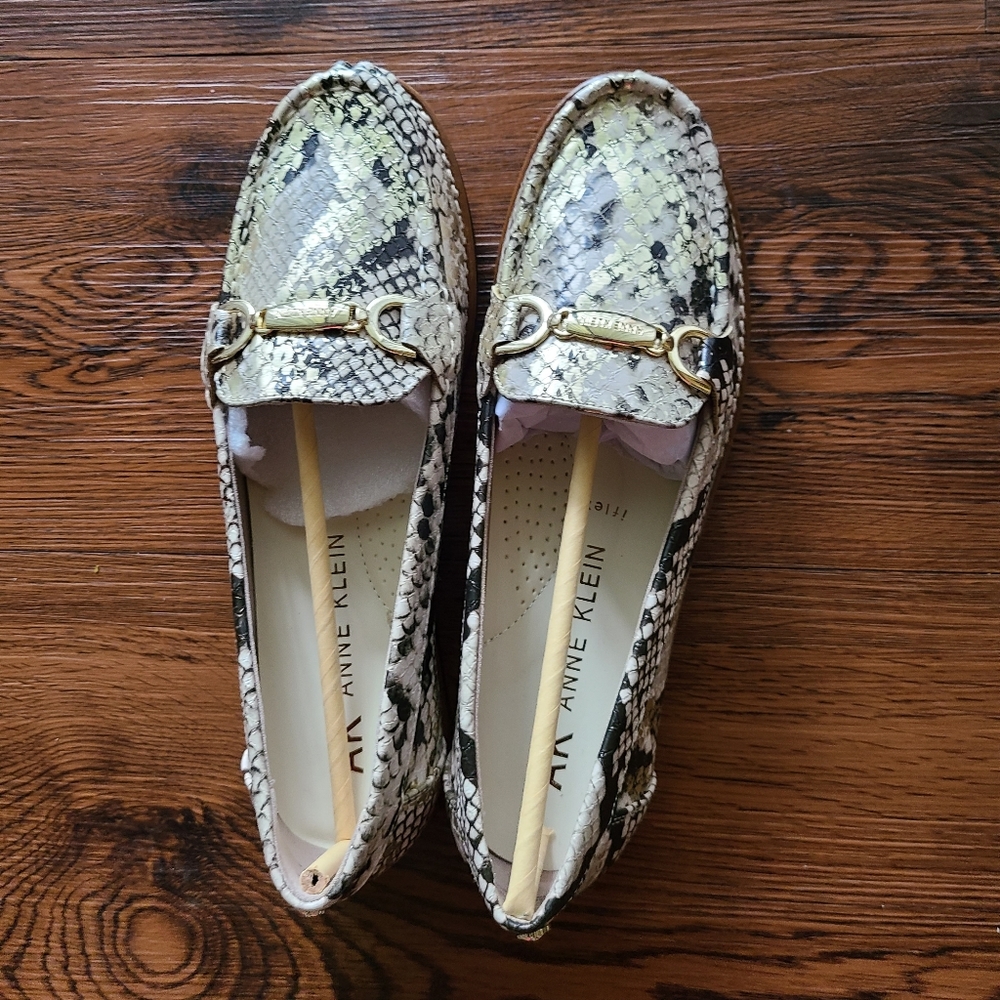 Anne Klein Women Loafer